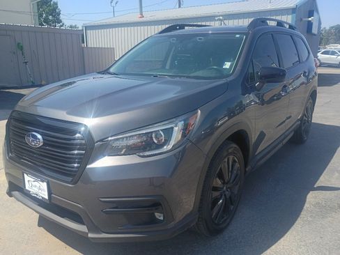 Used 2022 Subaru Ascent Onyx Edition AWD/4WD image 2