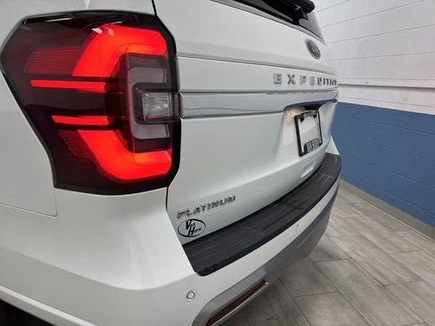 Used 2022 Ford Expedition Max Platinum image 40