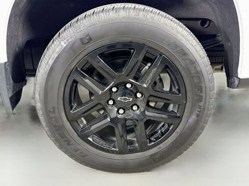 Used 2023 Chevrolet Silverado 1500 RST w/ RST All Star Premium Package AWD/4WD image 31