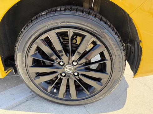 Used 2019 Honda Fit Sport image 29