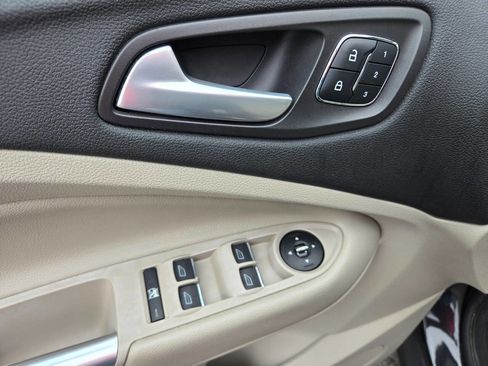 Used 2013 Ford Escape SEL image 13