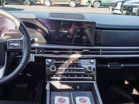 New 2026 Hyundai Santa Fe SE image 15