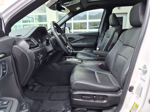 Used 2023 Honda Passport EX-L image 18