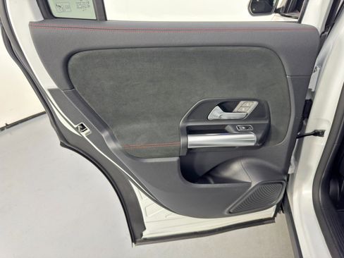 Used 2022 Mercedes-Benz GLA 250 GLA 250 w/ Premium, AMG Line & image 45