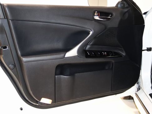 Used 2011 Lexus IS 250 image 24