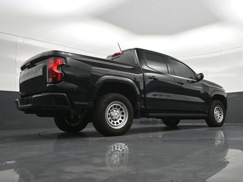 Used 2025 Chevrolet Colorado W/T RWD image 29
