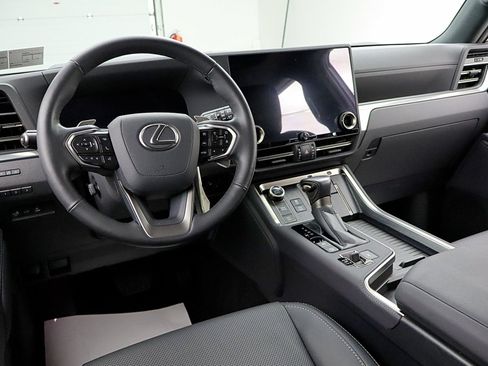 Used 2024 Lexus GX 550 w/ Accessory Package (Z1) AWD/4WD image 42