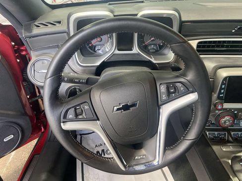 Used 2015 Chevrolet Camaro SS w/ LPO, Black Appearance Package RWD image 11