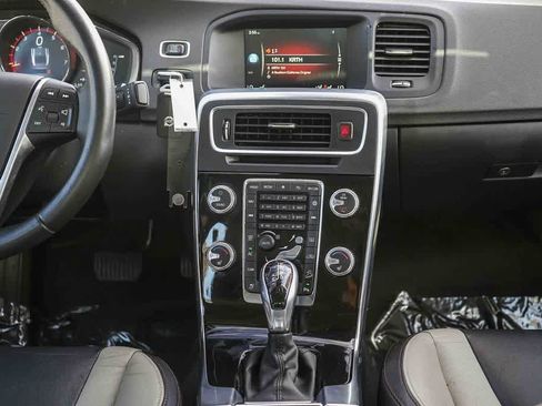 Used 2016 Volvo S60 T5 Cross Country Platinum AWD/4WD image 14