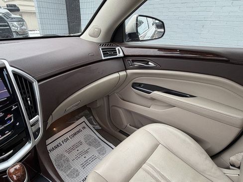 Used 2015 Cadillac SRX Luxury image 21