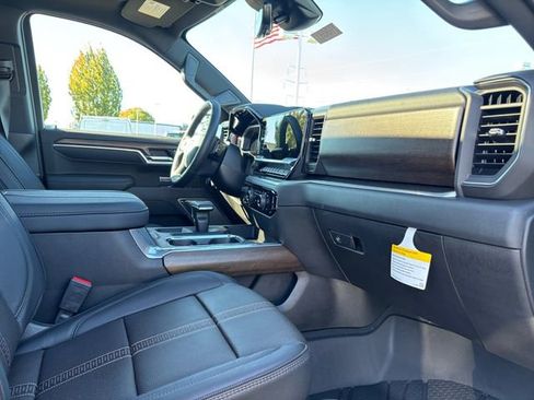 New 2026 Chevrolet Silverado 1500 High Country AWD/4WD image 45