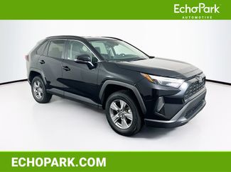 Used 2025 Toyota RAV4 XLE FWD video 1
