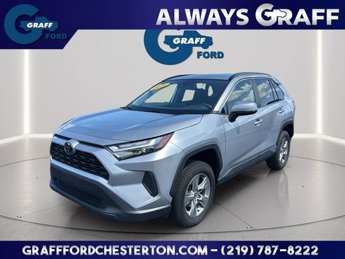 Used 2024 Toyota RAV4 XLE FWD image 1