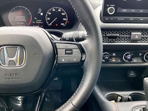 Used 2025 Honda HR-V Sport image 25