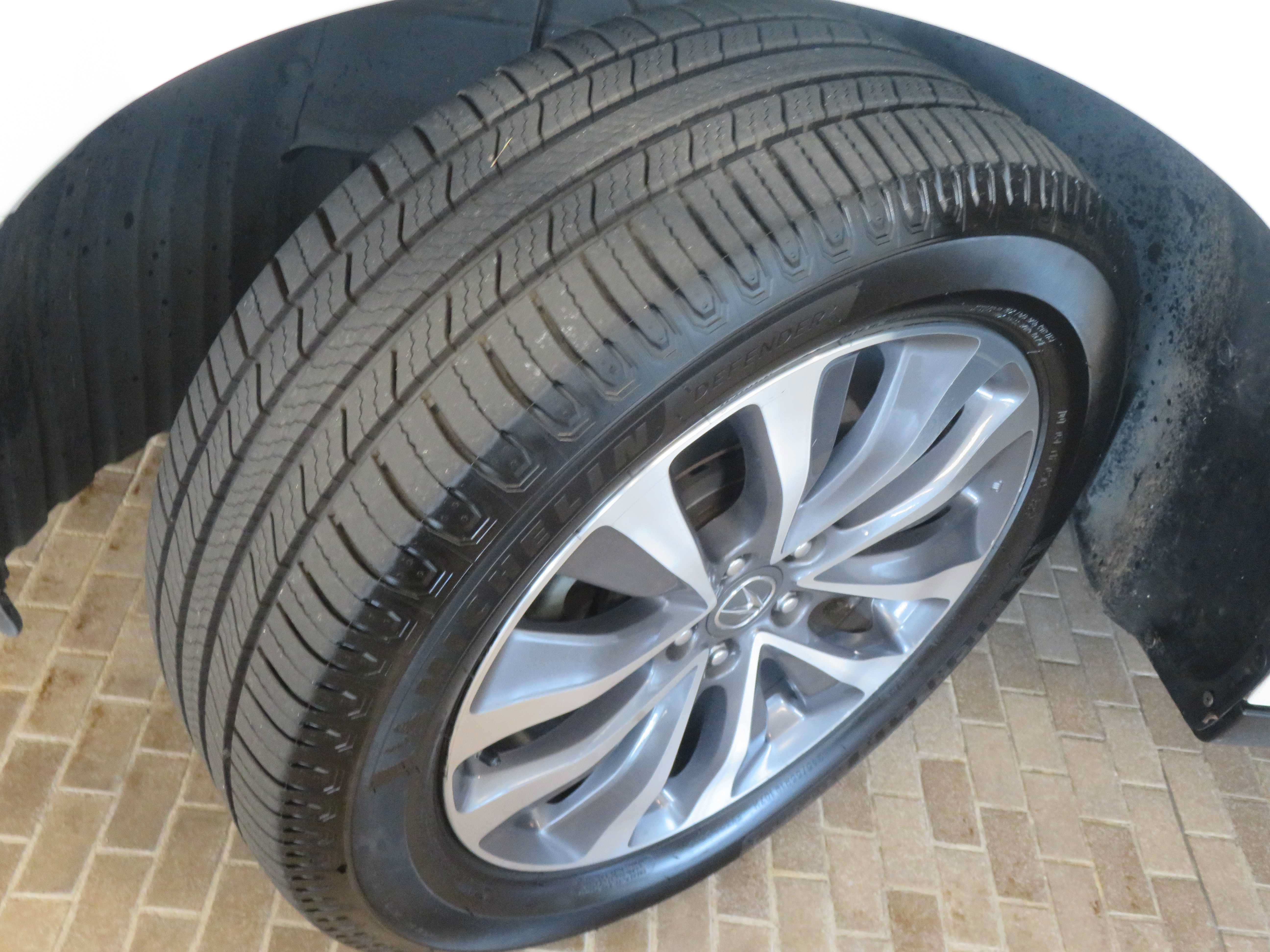 Used 2016 Acura MDX w/ Technology Package AWD/4WD image 11