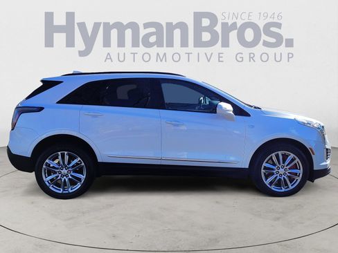 Used 2024 Cadillac XT5 Sportv image 2