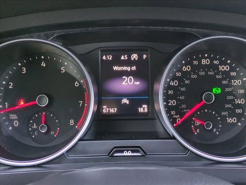 Used 2021 Volkswagen Tiguan SE AWD/4WD image 11