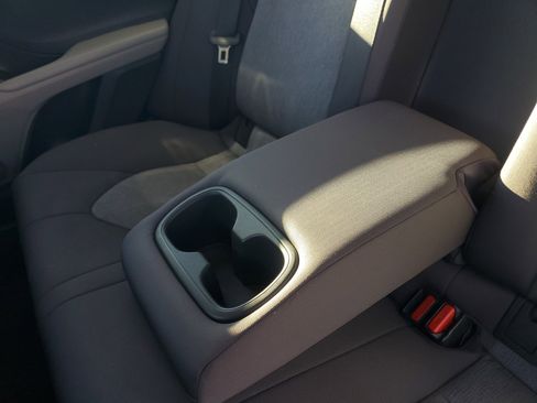 Certified 2022 Toyota Camry LE image 10