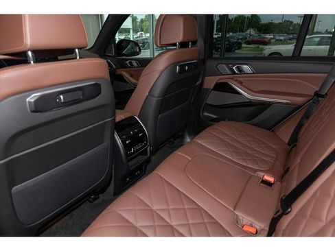 New 2026 BMW X5 xDrive40i w/ M Sport Package AWD/4WD image 37
