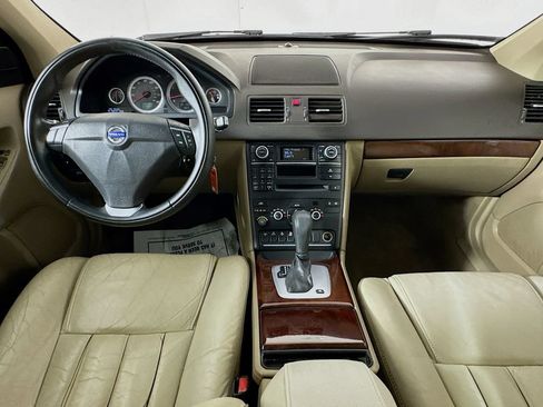 Used 2013 Volvo XC90 3.2 FWD image 24