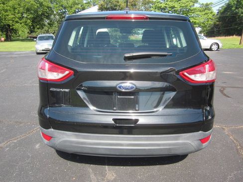 Used 2013 Ford Escape S FWD image 7