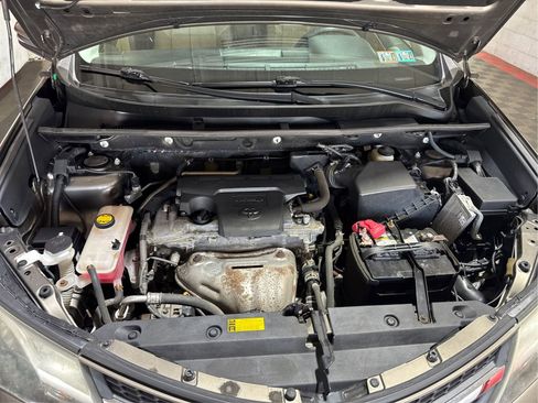 Used 2015 Toyota RAV4 Limited AWD/4WD image 20