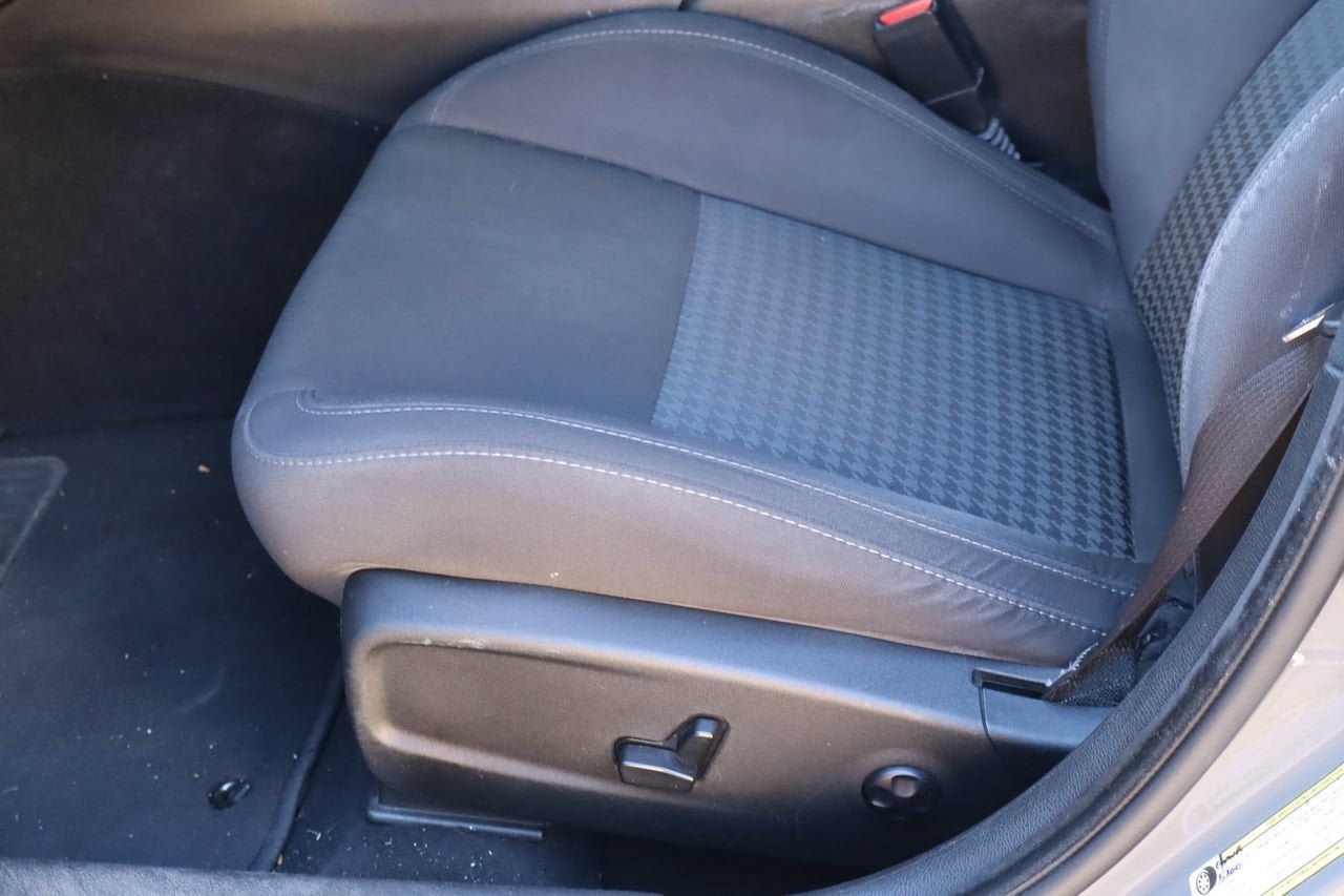 Used 2019 Dodge Charger GT RWD image 13