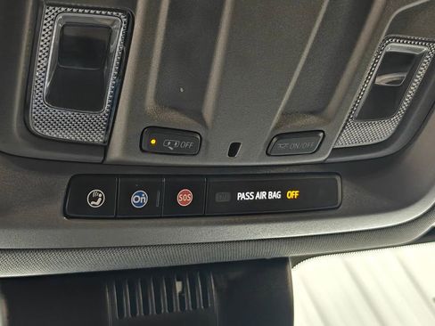 Used 2023 Chevrolet Silverado 1500 LT w/ Max Trailering Package image 11