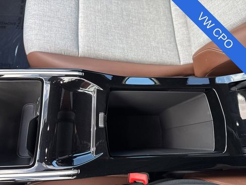 Used 2023 Volkswagen ID.4 Pro image 23