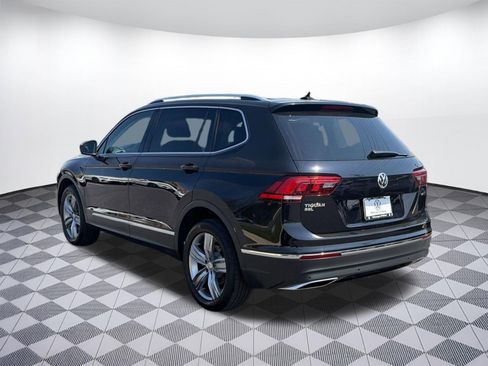Used 2021 Volkswagen Tiguan SEL image 3