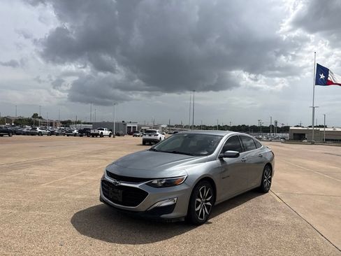 Used 2024 Chevrolet Malibu RS FWD image 8