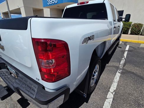 Used 2011 Chevrolet Silverado 2500 LT image 6