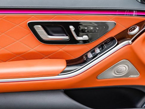 Used 2023 Mercedes-Benz S 580 4MATIC Sedan image 22