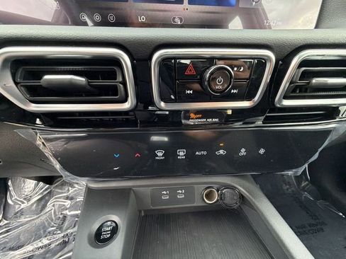 New 2026 Nissan Sentra SV image 16