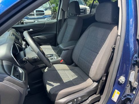 Used 2022 Chevrolet Equinox LT FWD image 19