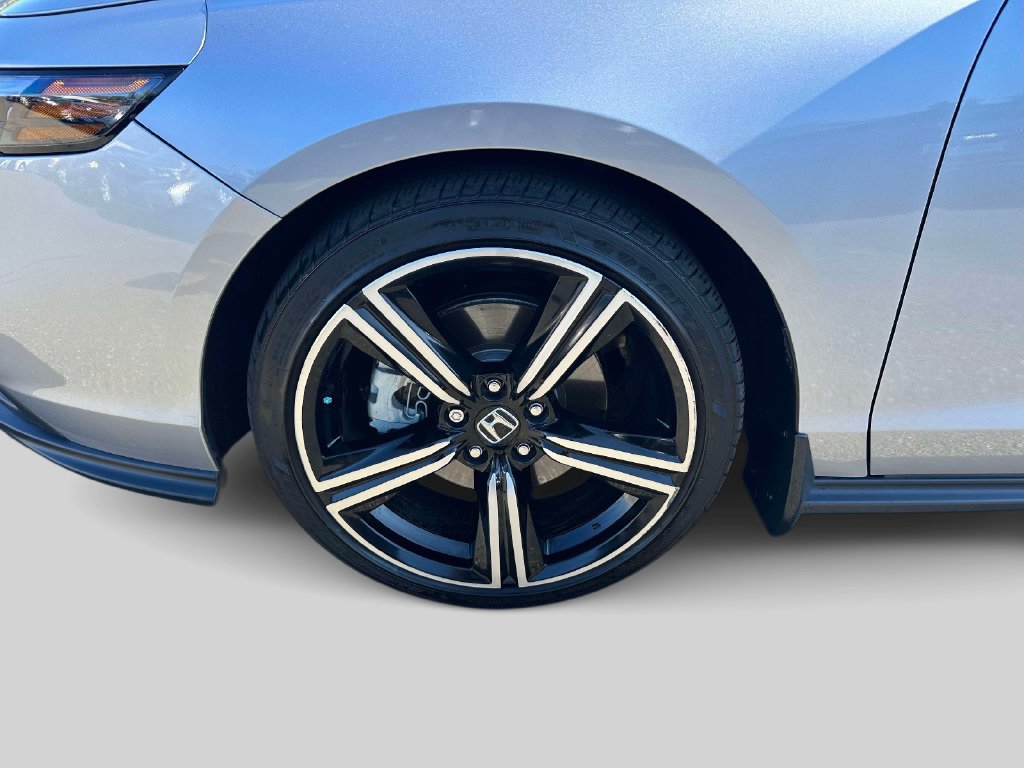 Used 2023 Honda Accord Sport image 6