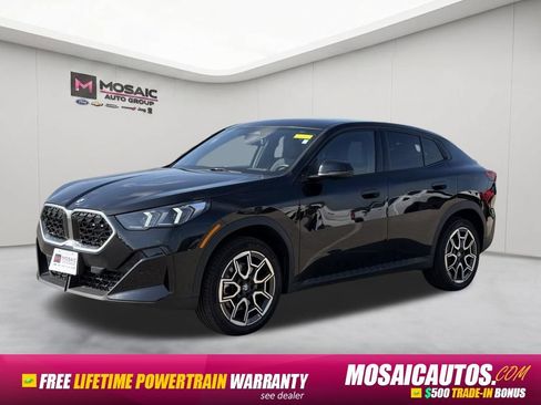 Used 2026 BMW X2 xDrive28i AWD/4WD image 3