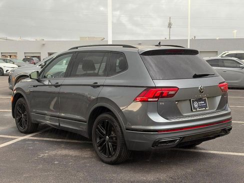 Used 2022 Volkswagen Tiguan SE R-Line AWD/4WD image 8
