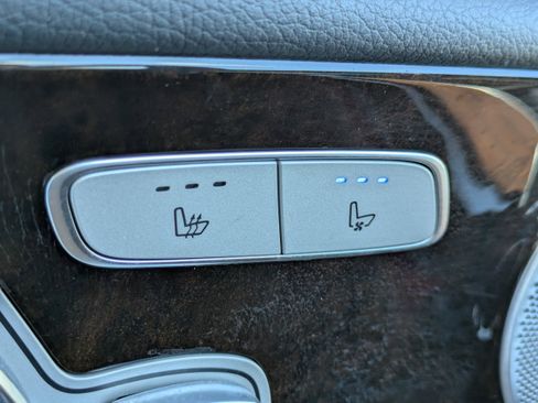 Used 2021 Mercedes-Benz E 350 Sedan image 22