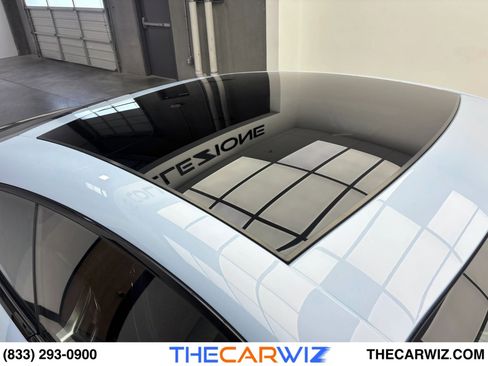 Used 2024 Bentley Continental GT V8 image 44