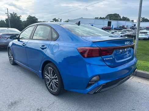 Used 2022 Kia Forte GT-Line w/ GT-Line Premium Package FWD image 4