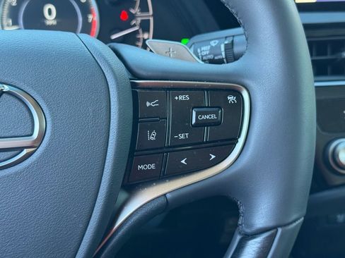 Used 2024 Lexus ES 350 Ultra Luxury w/ Accessory Package (Z2) image 34