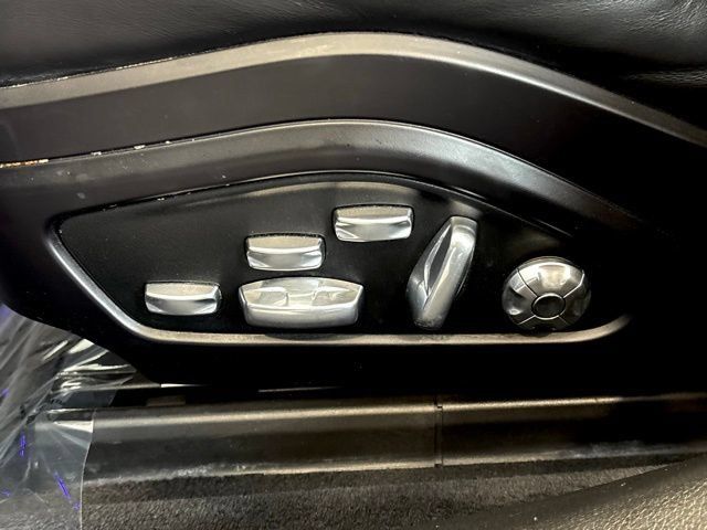 Used 2019 Porsche Panamera GTS AWD/4WD image 19