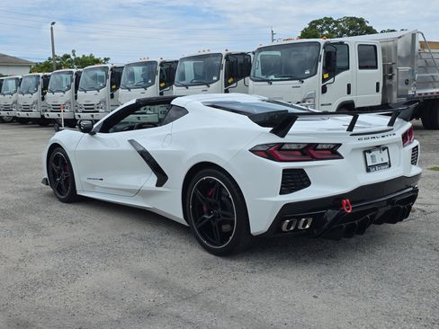 Used 2022 Chevrolet Corvette Stingray Coupe RWD image 5