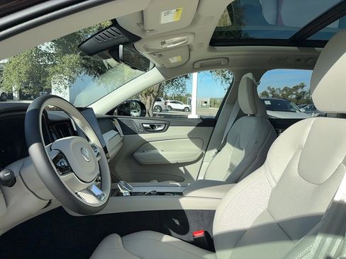 New 2026 Volvo XC60 B5 Ultra w/ Protection Package Premier image 13