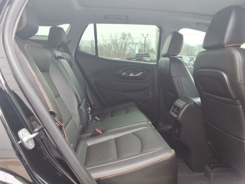 Used 2022 GMC Terrain AT4 w/ LPO, Floor Liner Package image 33