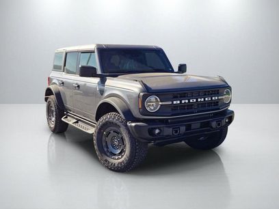 New 2025 Ford Bronco Big Bend w/ Black Diamond Package