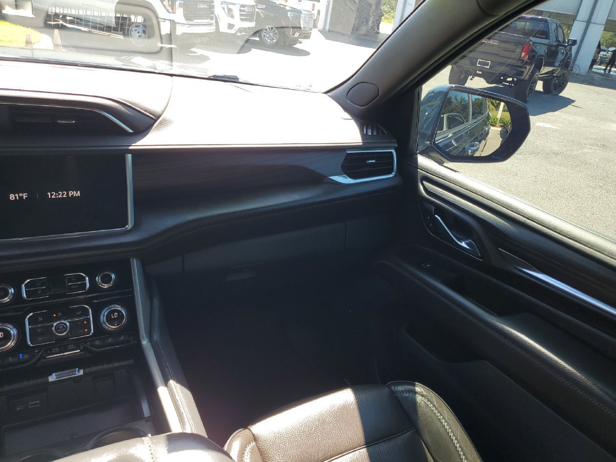Used 2021 GMC Yukon Denali w/ Denali Premium Package RWD image 14