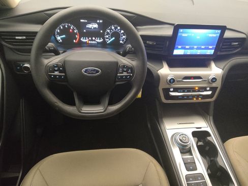 Used 2021 Ford Explorer 2WD image 22