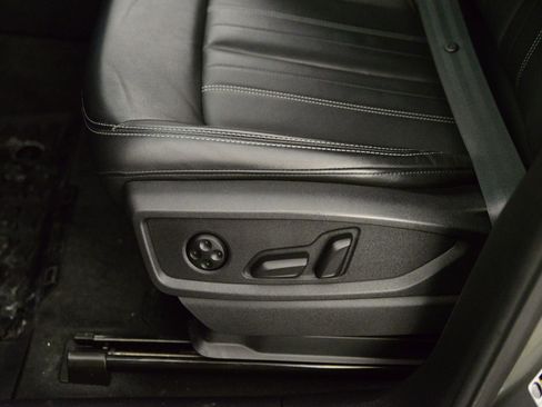 Certified 2023 Audi Q5 2.0T Premium w/ Convenience Package image 23